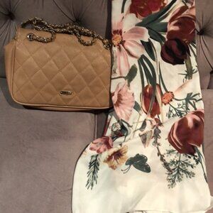 Aldo Shoulder Bag With Double Gold Strand With Large Scarf
